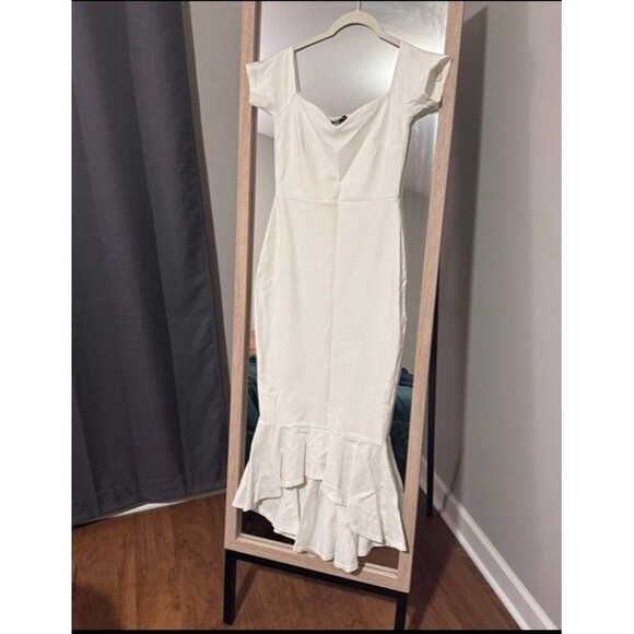 LULUS How Much I Care White Off The Shoulder Midi Dress Size SMALL NWOT - Picture 4 of 7